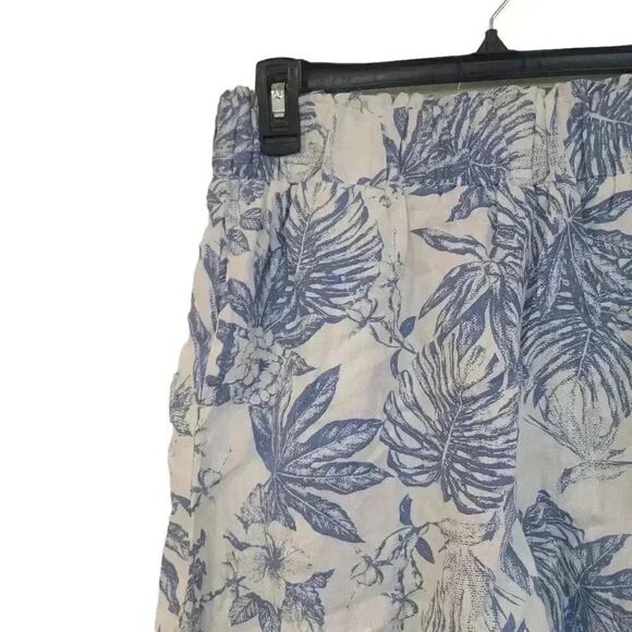 Panama Jack Women's White & Navy Linen/Lyocell Pull Up Shorts w Elastic Waist & - Picture 2 of 12